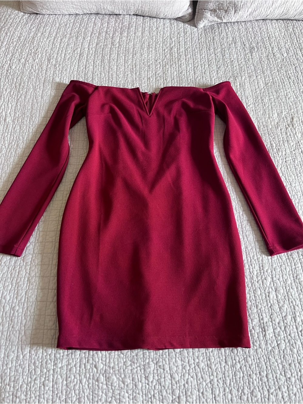 Lulu's Off-Shoulder Long Sleeve Wine Bodycon Dress